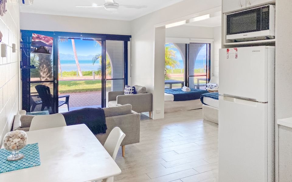 Beachside Palms Unit 4