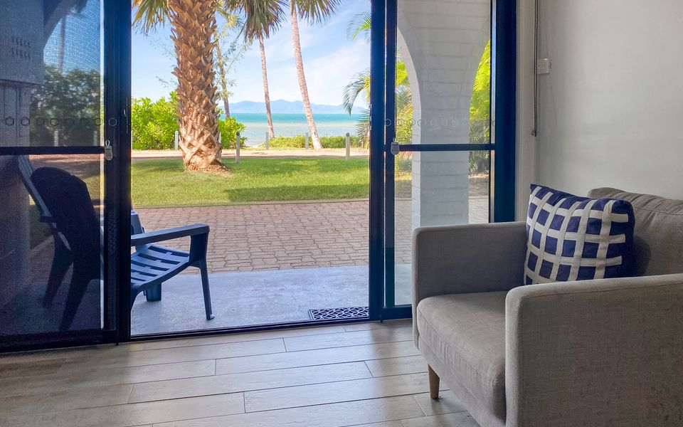 Beachside Palms Unit 4