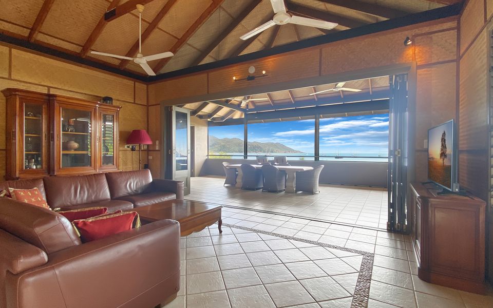 Absolute Beachfront Master