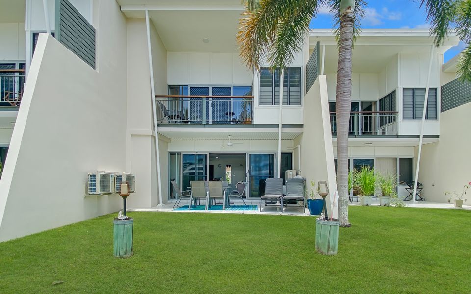 Magnetic Docks Townhouse 8