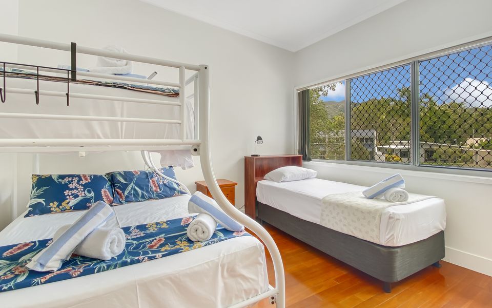 Magnetic Docks Townhouse 8