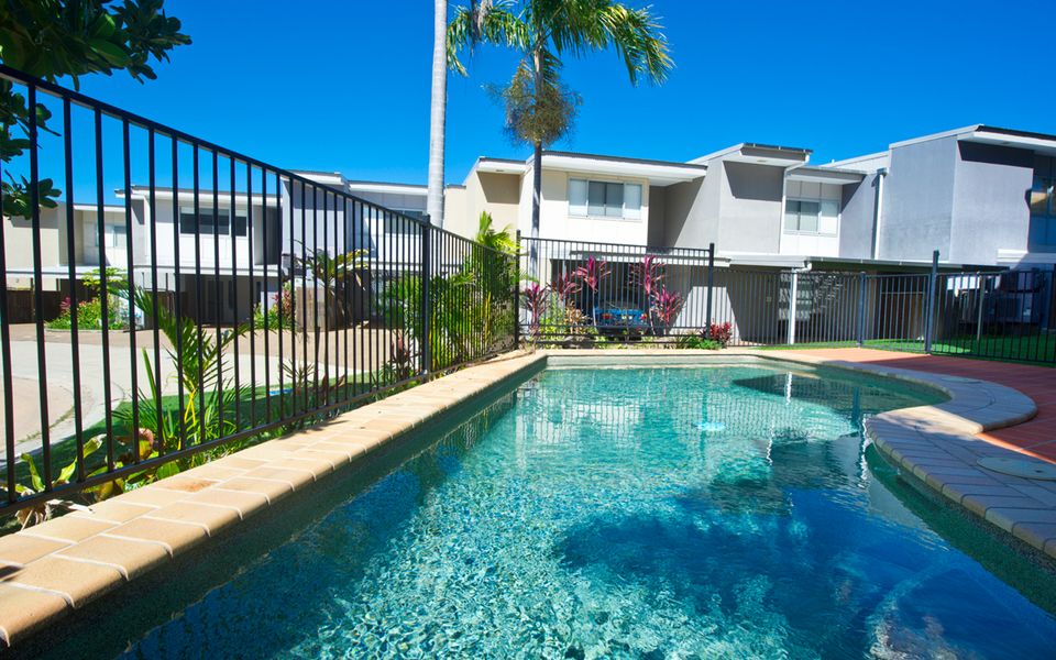 Magnetic Docks Townhouse 8