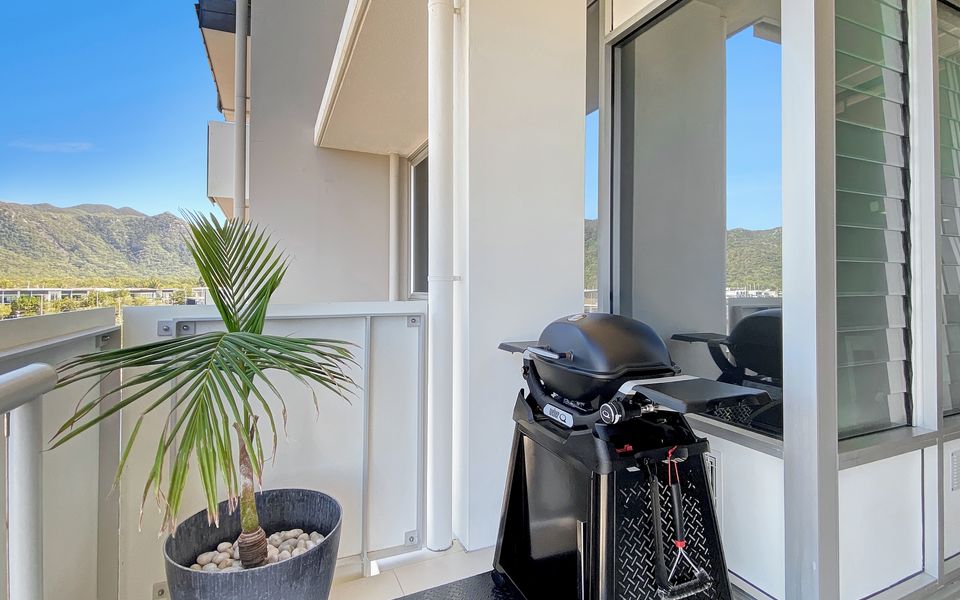 1 Bright Point Apartment 1407