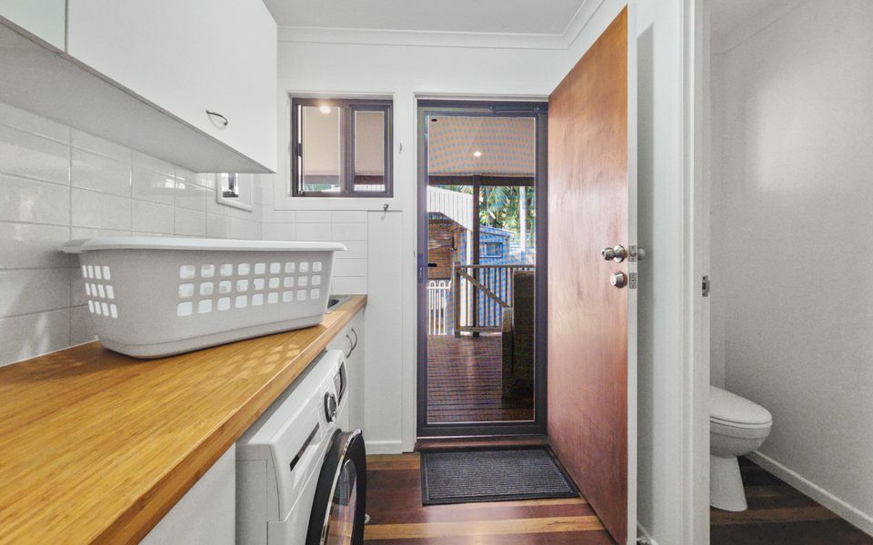 Kingfisher on Mandalay