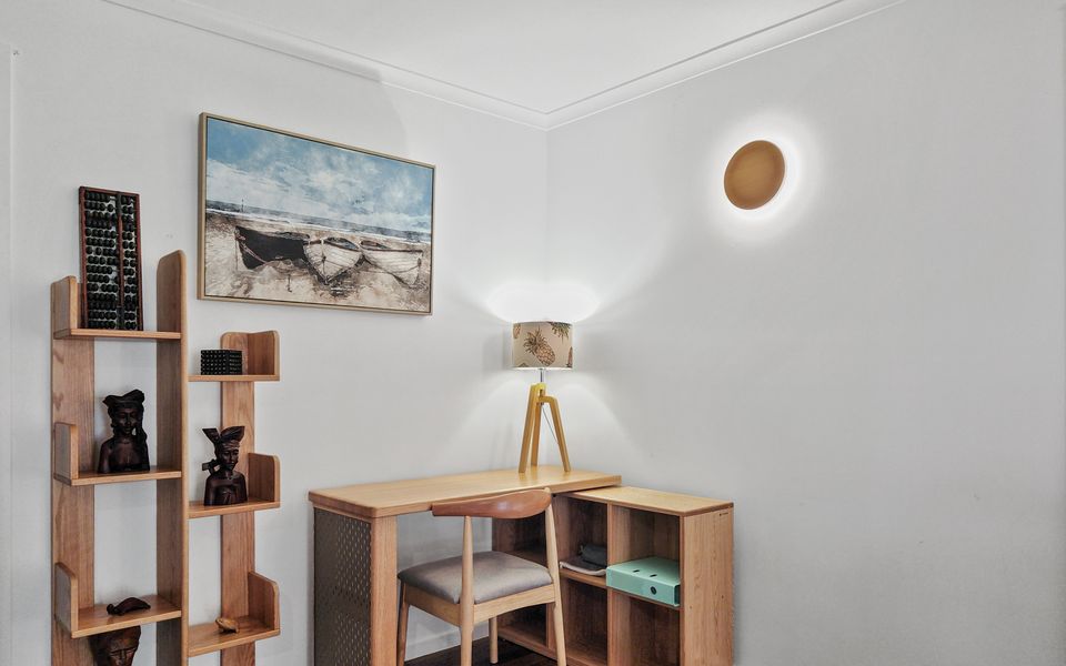 Kingfisher on Mandalay