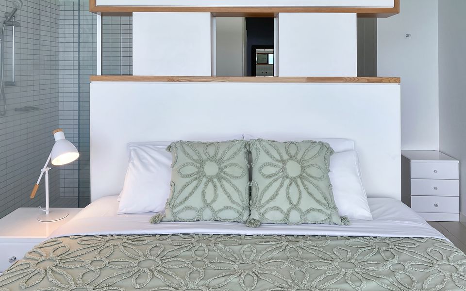 1 Bright Point Apartment 4305