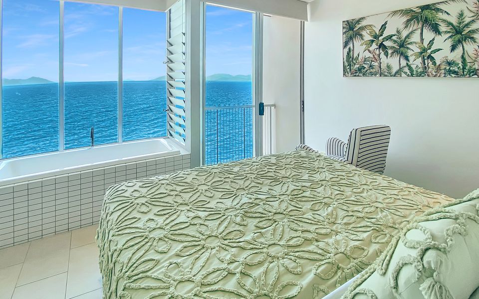 1 Bright Point Apartment 4305