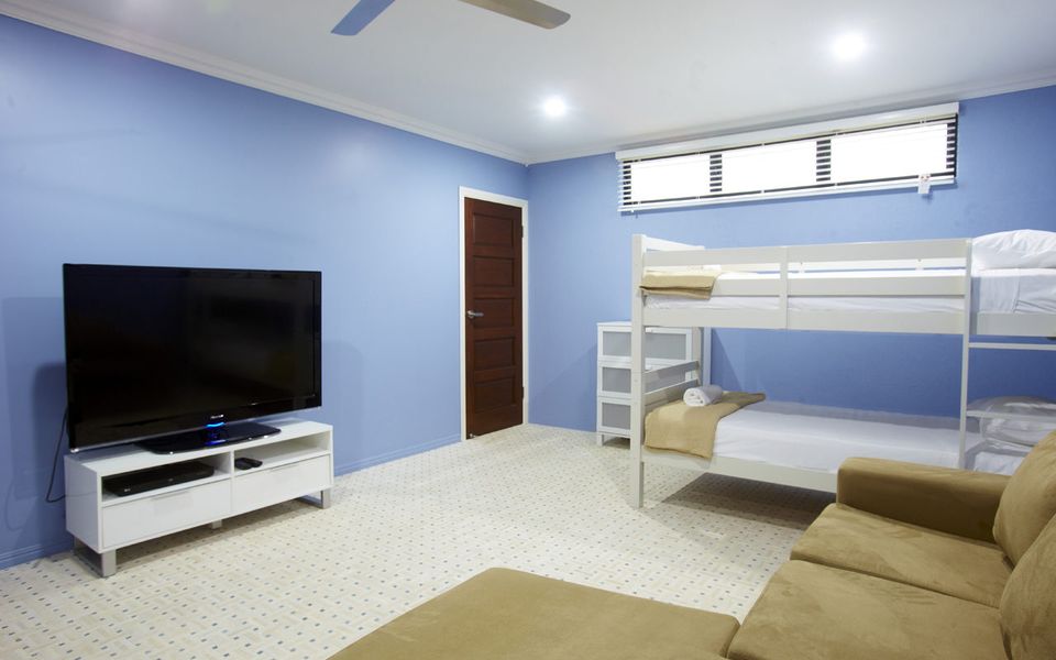 Beached on Magnetic - Bedroom 4