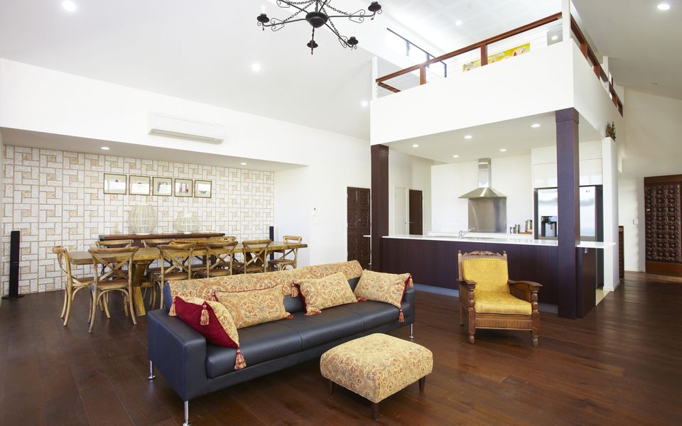 Beached on Magnetic - Living Area