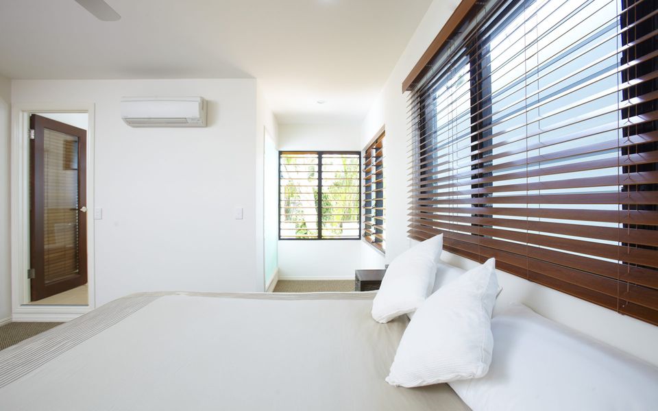 Beached on Magnetic - Bedroom 2