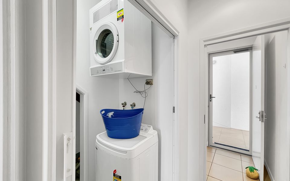 Solmar At The Waters Edge