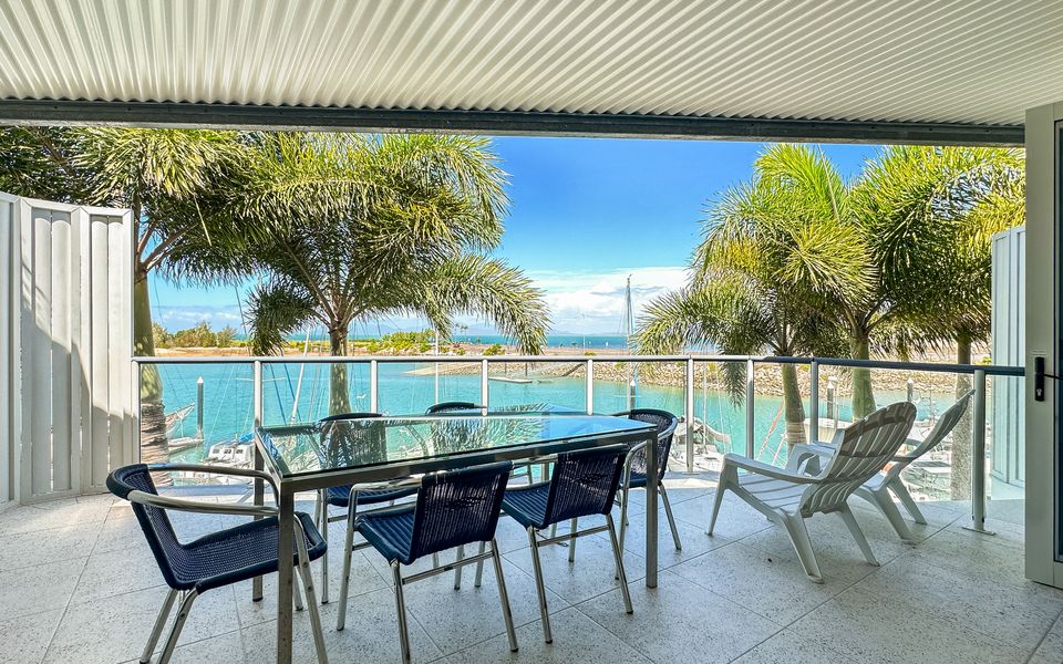 Solmar At The Waters Edge