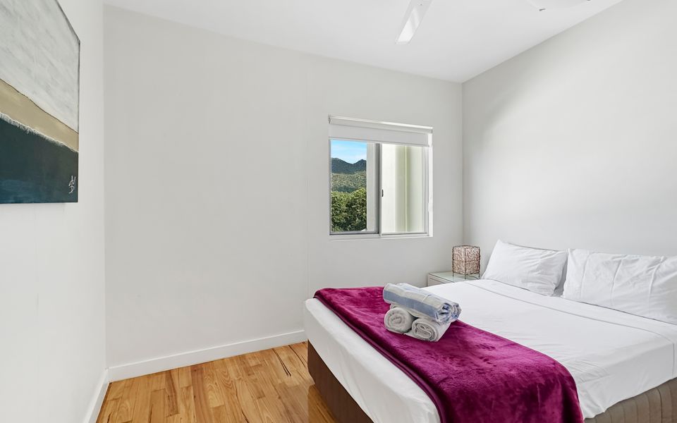 Beachside Apartment 14