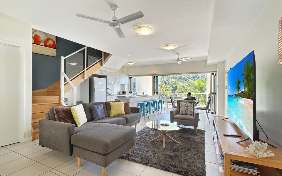 Beachside Apartment 14