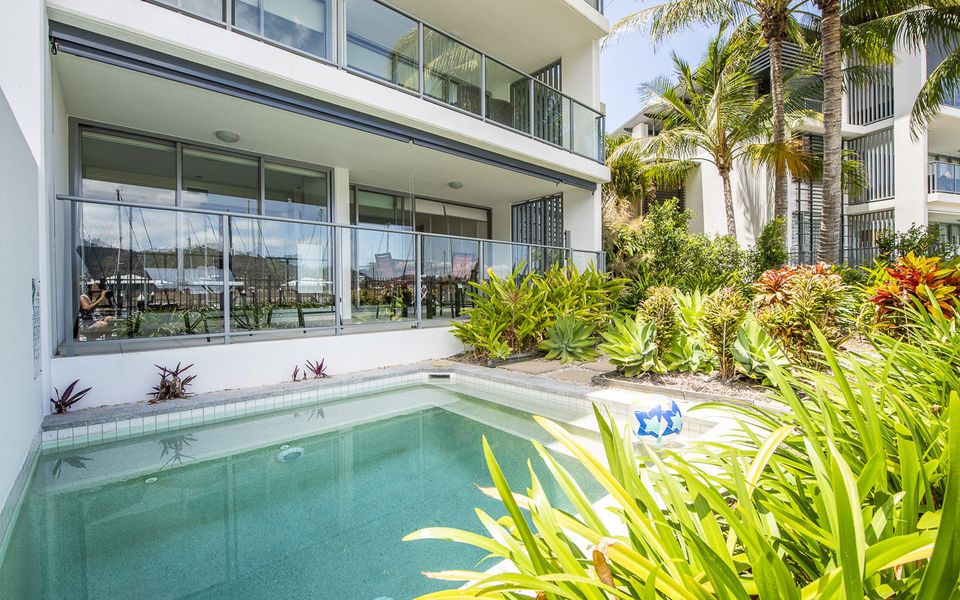 Blue on Blue Apartment 1015 - Plunge Pool