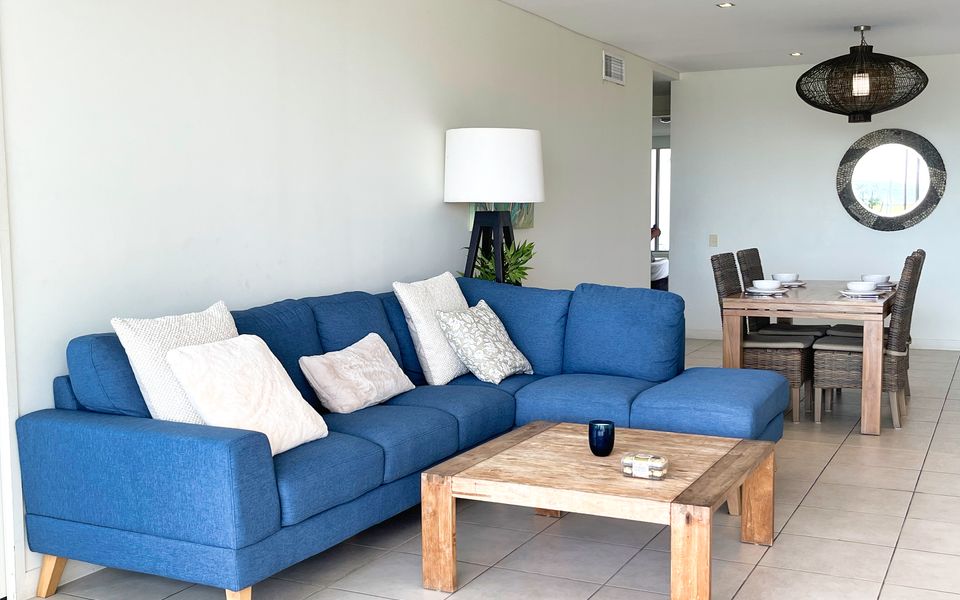 Blue on Blue Apartment 933