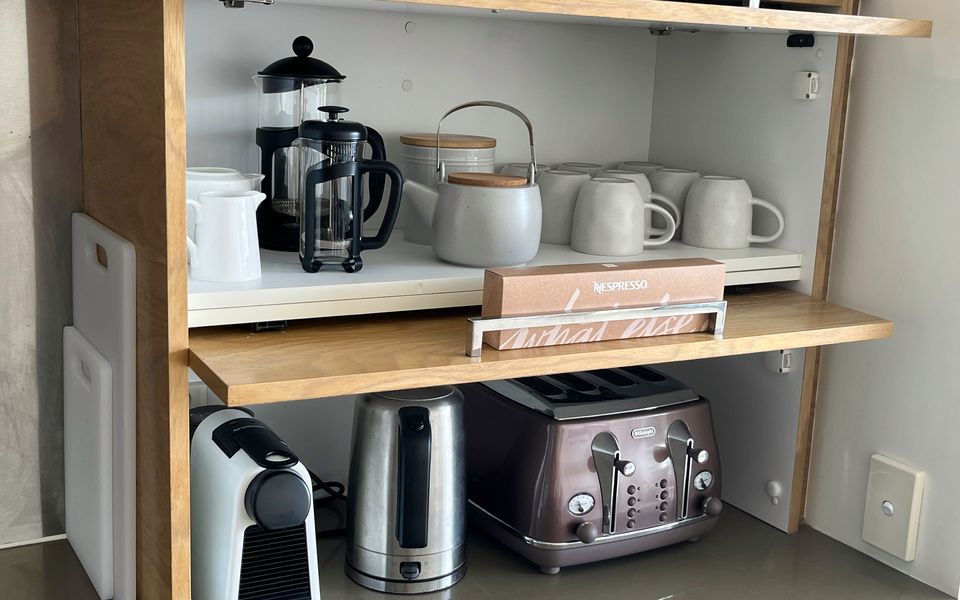 Blue on Blue Apartment 933