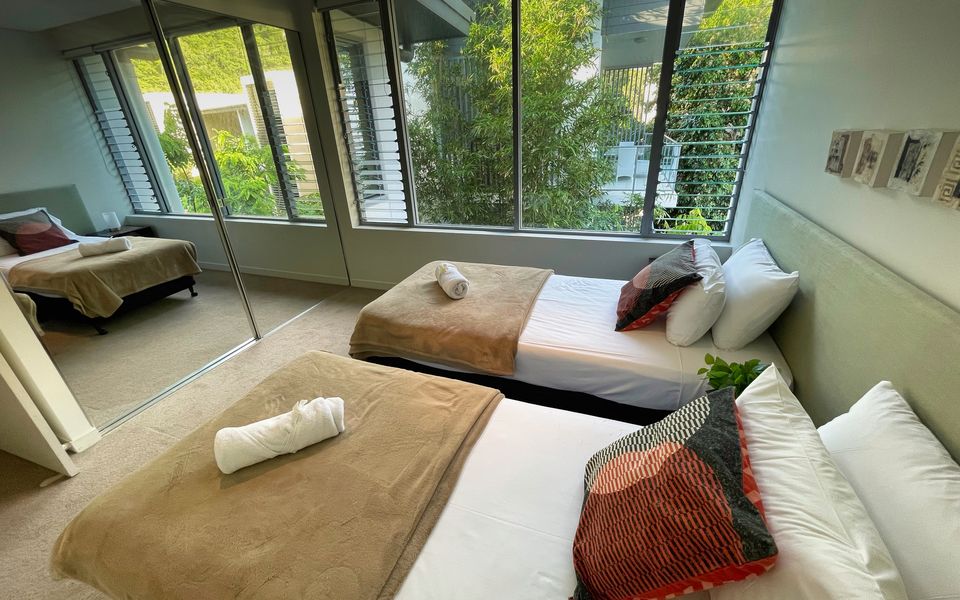 Blue on Blue Apartment 933