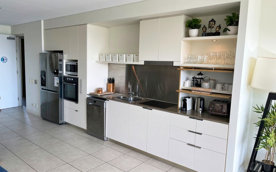 Blue on Blue Apartment 933