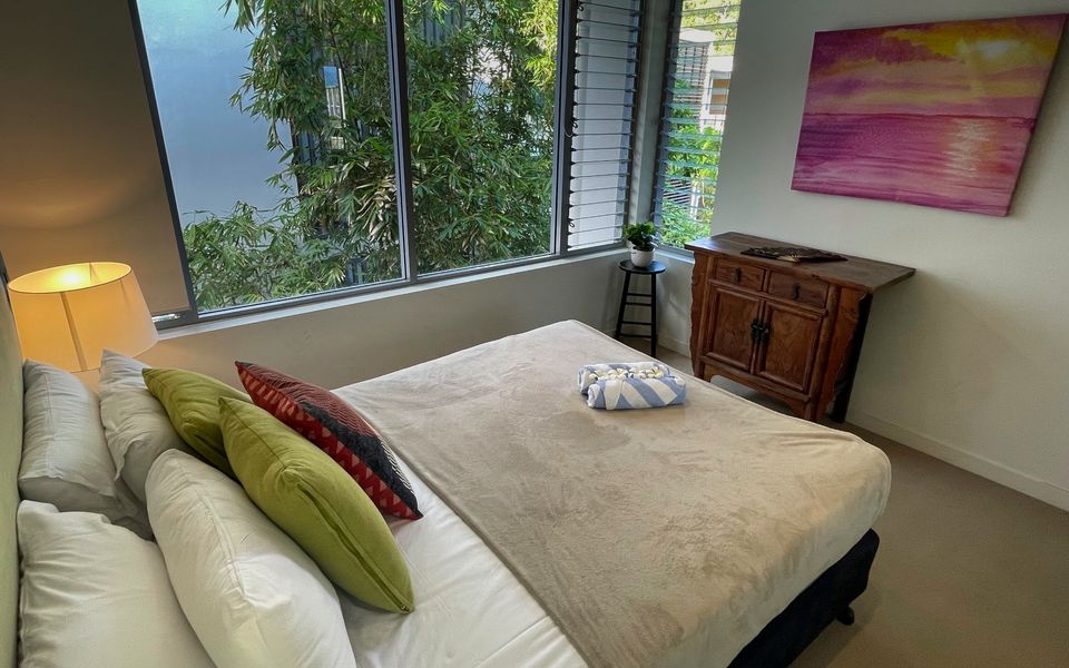 Blue on Blue Apartment 933