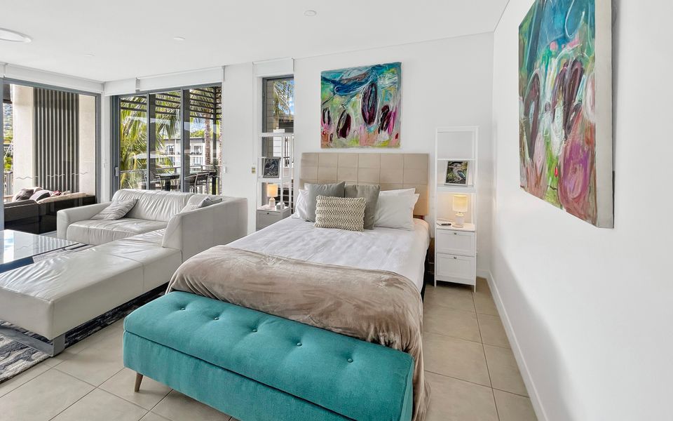 Blue on Blue Penthouse Apartment 335