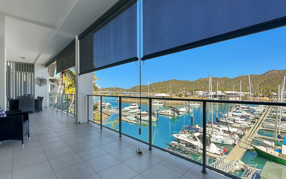 Blue on Blue Penthouse Apartment 335