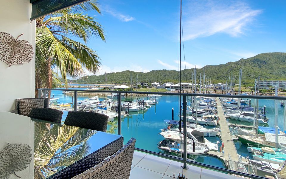 Blue on Blue Penthouse Apartment 335