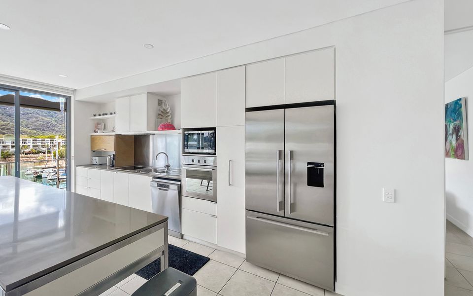 Blue on Blue Penthouse Apartment 335