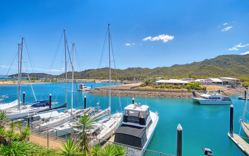 Blue on Blue Studio Room 1222