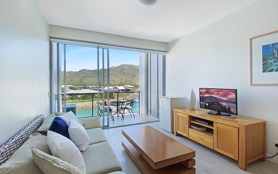 Blue on Blue Studio Room 1322