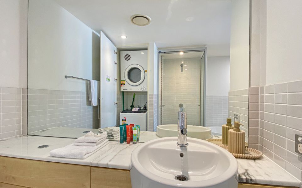 Blue on Blue Superior Studio Room 1221