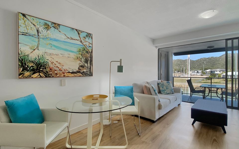 Blue on Blue Superior Studio Room 1241