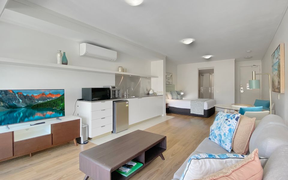 Blue on Blue Superior Studio Room 1241