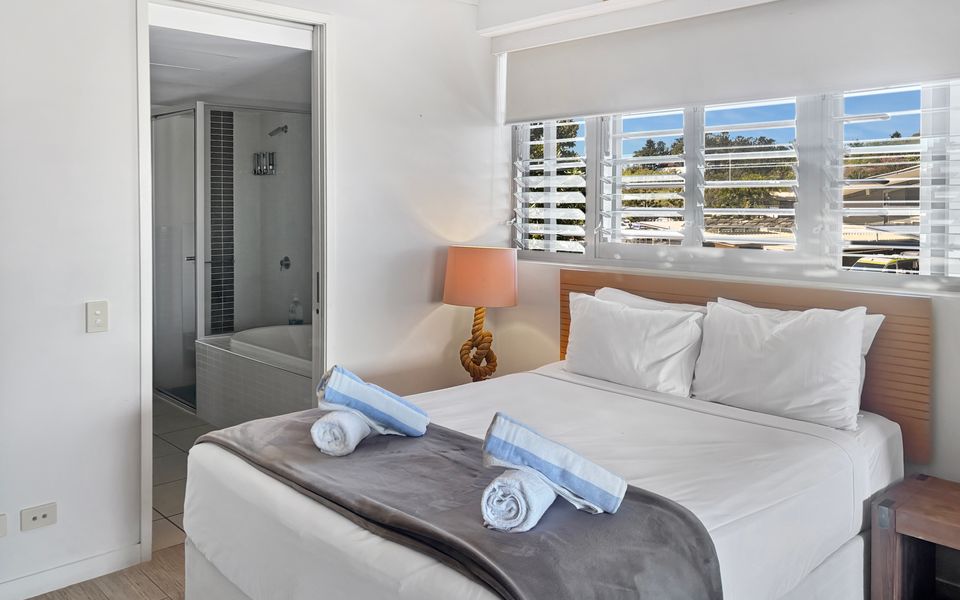 Blue on Blue Superior Studio Room 1271