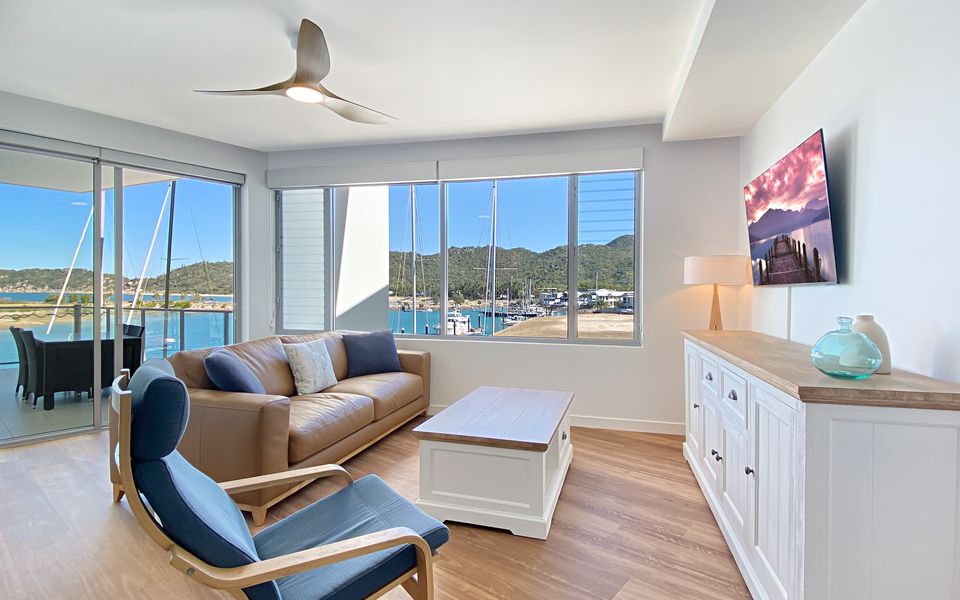 Blue on Blue Apartment 1361