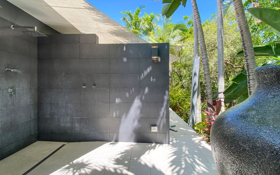 Essence Beachfront Retreat