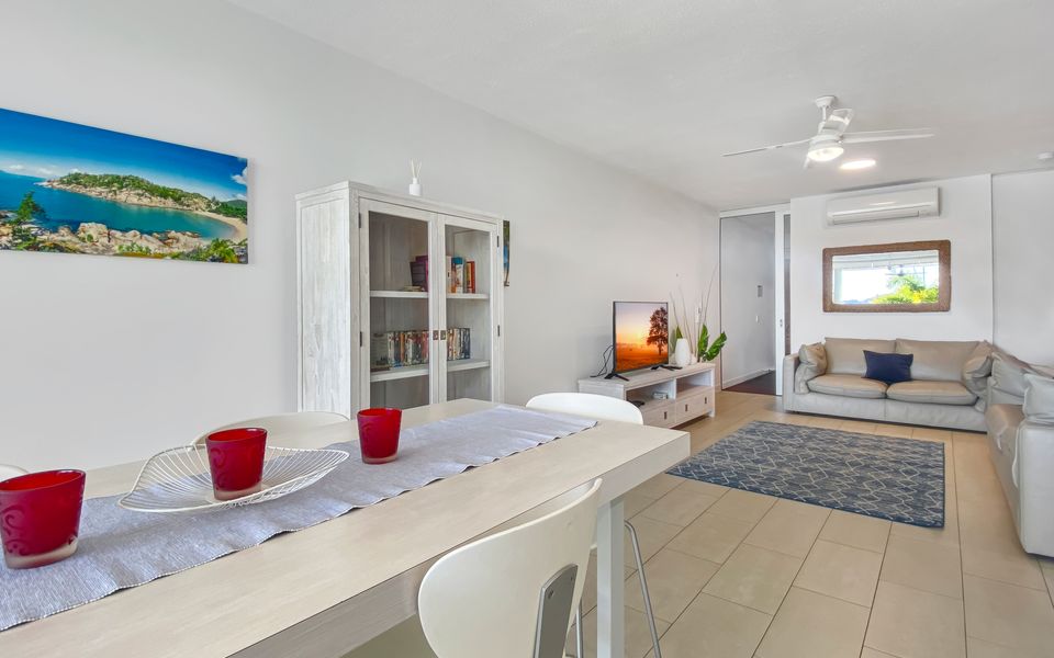 1 Bright Point Apartment 2204