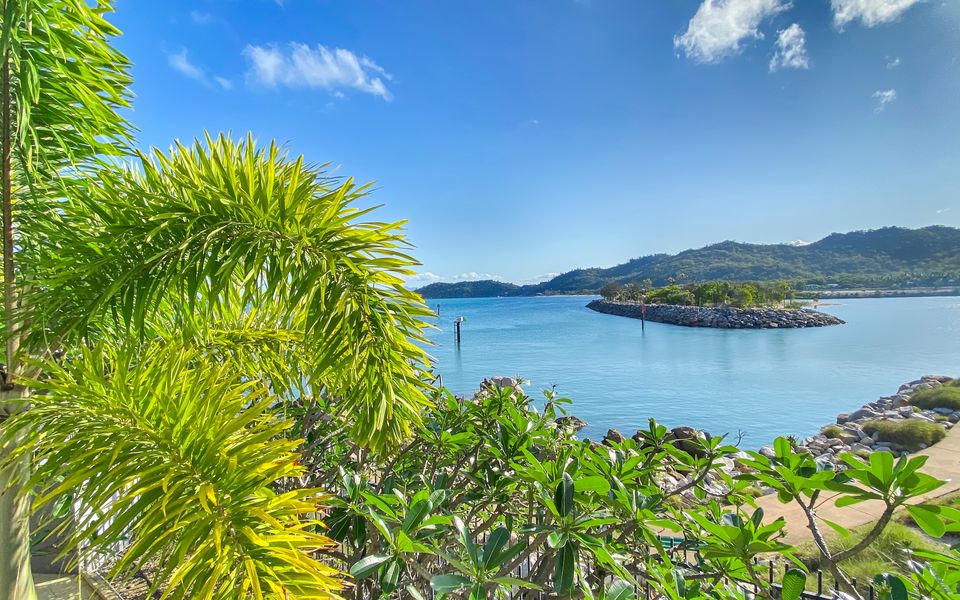 1 Bright Point Apartment 2204