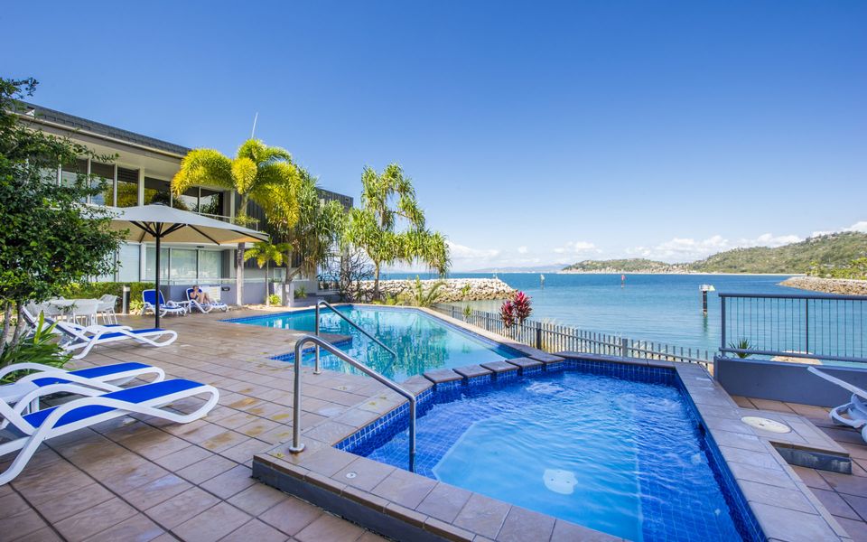 1 Bright Point Apartment 2204 - Pool Area