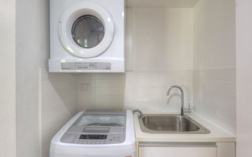 Maggies Beachfront Apt. 10