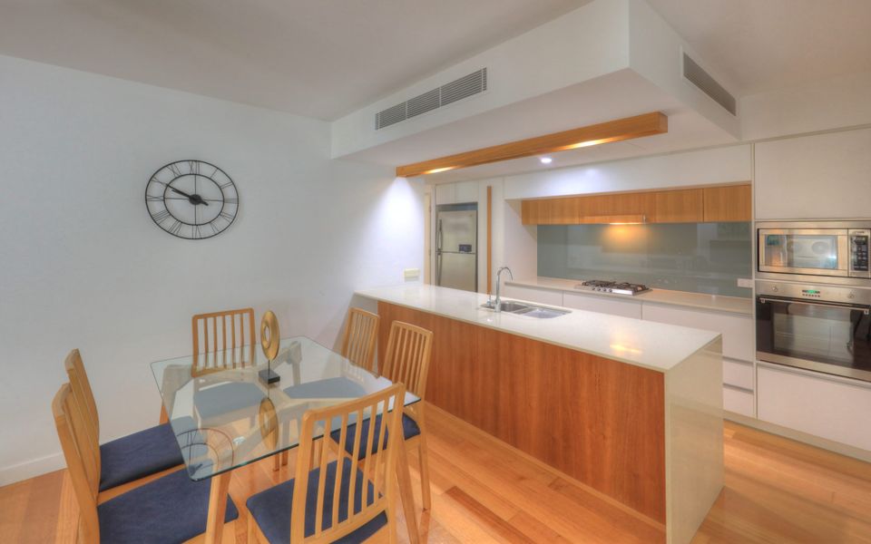 Maggies Beachfront Apt. 11