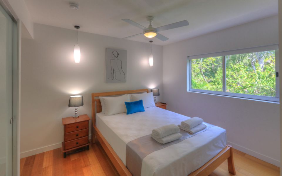 Maggies Beachfront Apt. 11