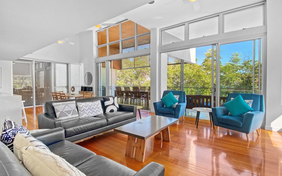 Maggies Beachfront Apt. 12