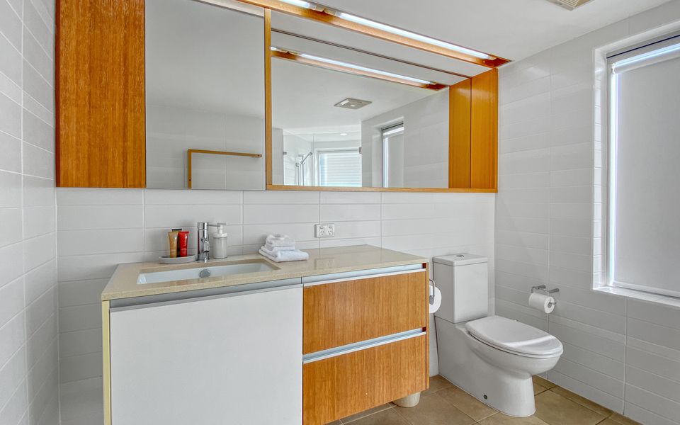 Maggies Beachfront Apt. 12