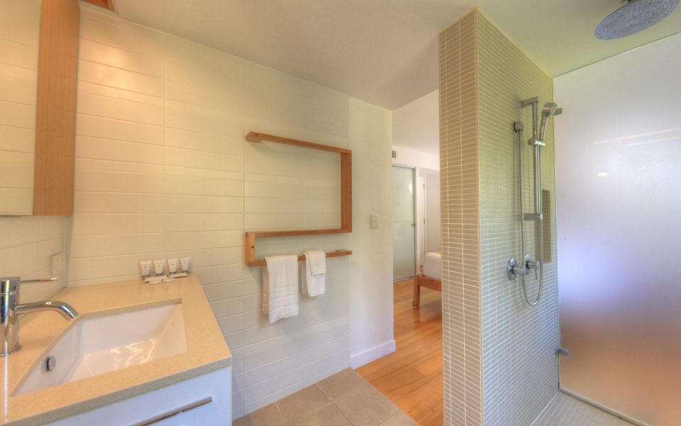 Maggies Beachfront Apt. 13