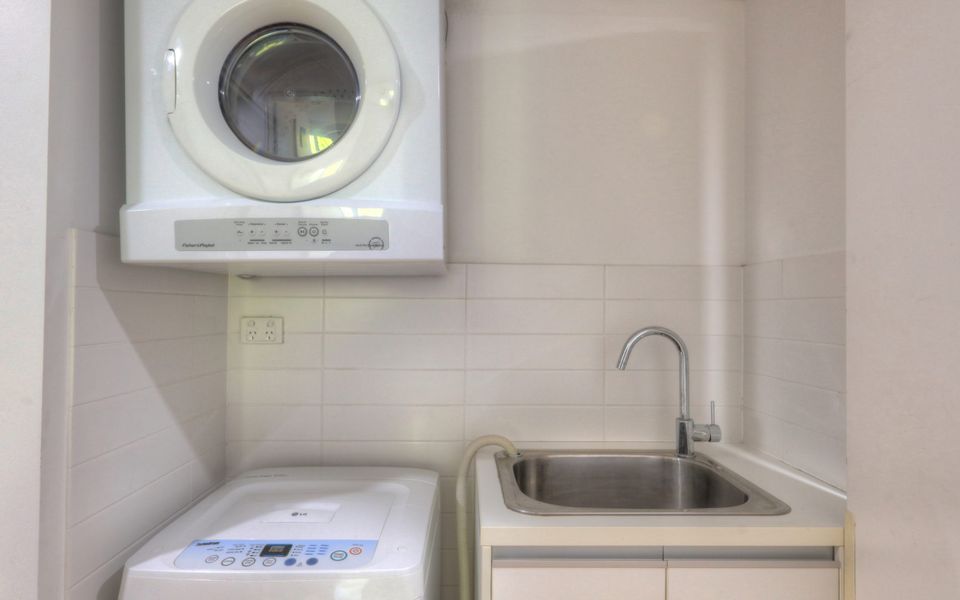 Maggies Beachfront Apt. 13