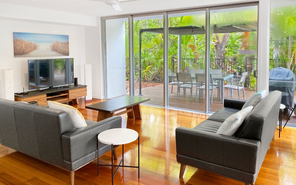 Maggies Beachfront Apt. 2