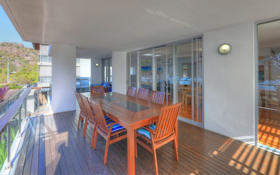 Maggies Beachfront Apt. 3