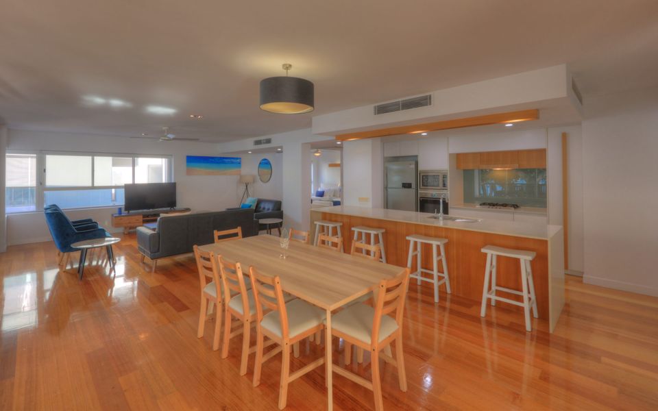 Maggies Beachfront Apt. 3