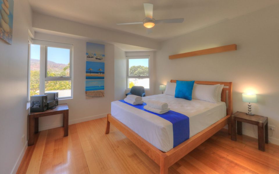 Maggies Beachfront Apt. 6